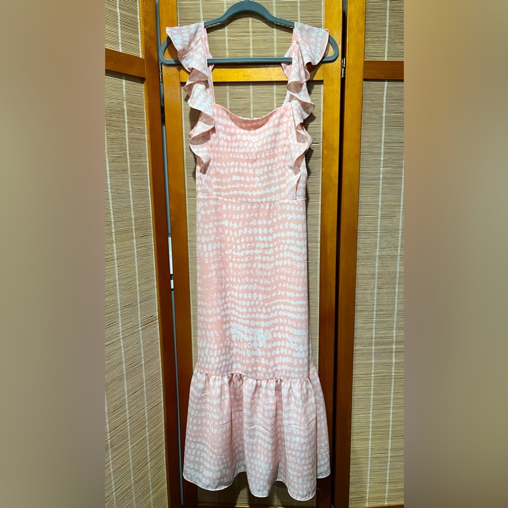 🔒 NWT BCBG Paris pale pink ruffle midi dress, NWT size S